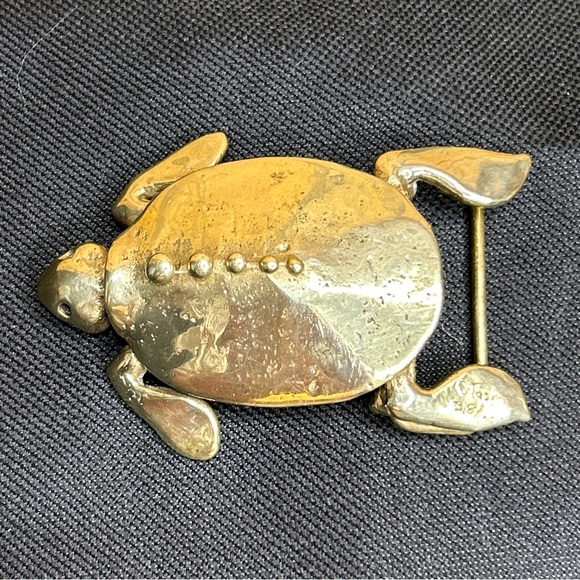 Vintage 1976 Carl Tasha Signed Numbered Sea Turtle Brass Belt Buckle #316/1000 - Picture 1 of 9